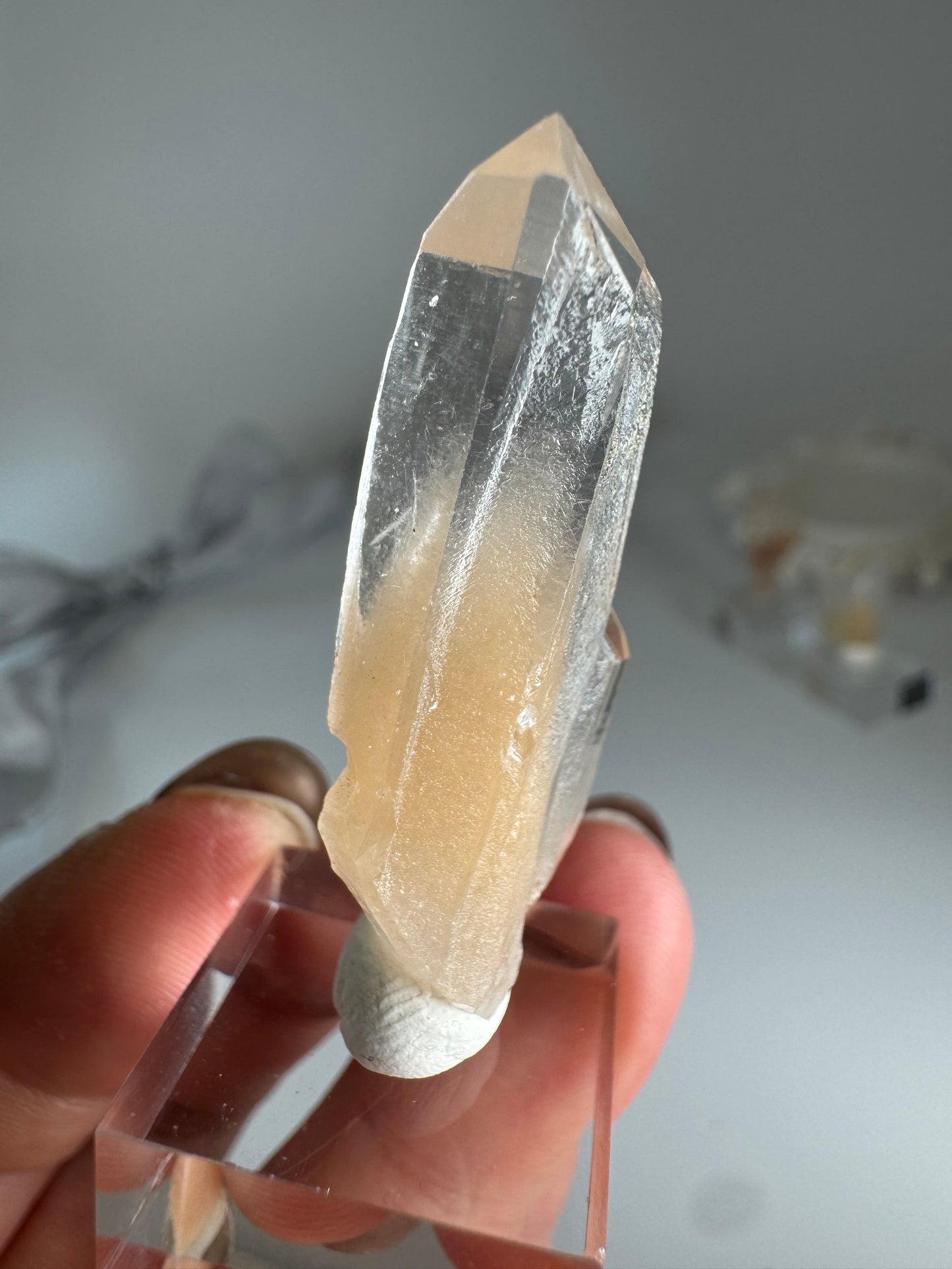 Peach Rabbit Hair Quartz from Madagascar ピーチラビットヘアクォーツ