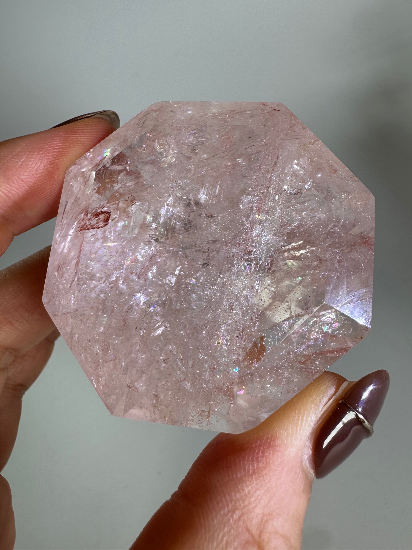 Brilliant Diamond Cut Pink Quartz

ブリリアント ダイヤモンドカット ピンククォーツ