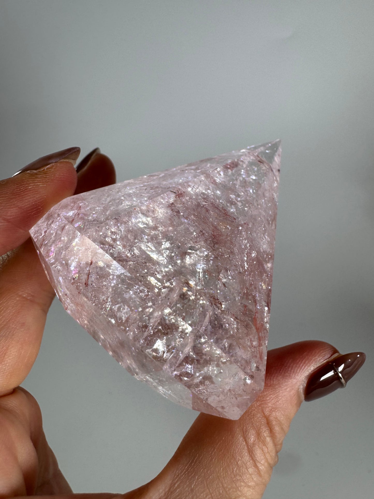 Brilliant Diamond Cut Pink Quartz

ブリリアント ダイヤモンドカット ピンククォーツ