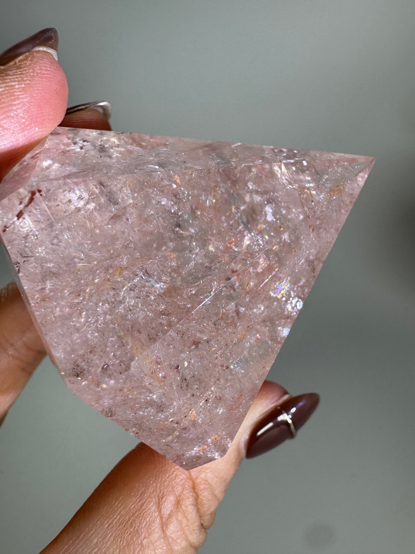Brilliant Diamond Cut Pink Quartz

ブリリアント ダイヤモンドカット ピンククォーツ