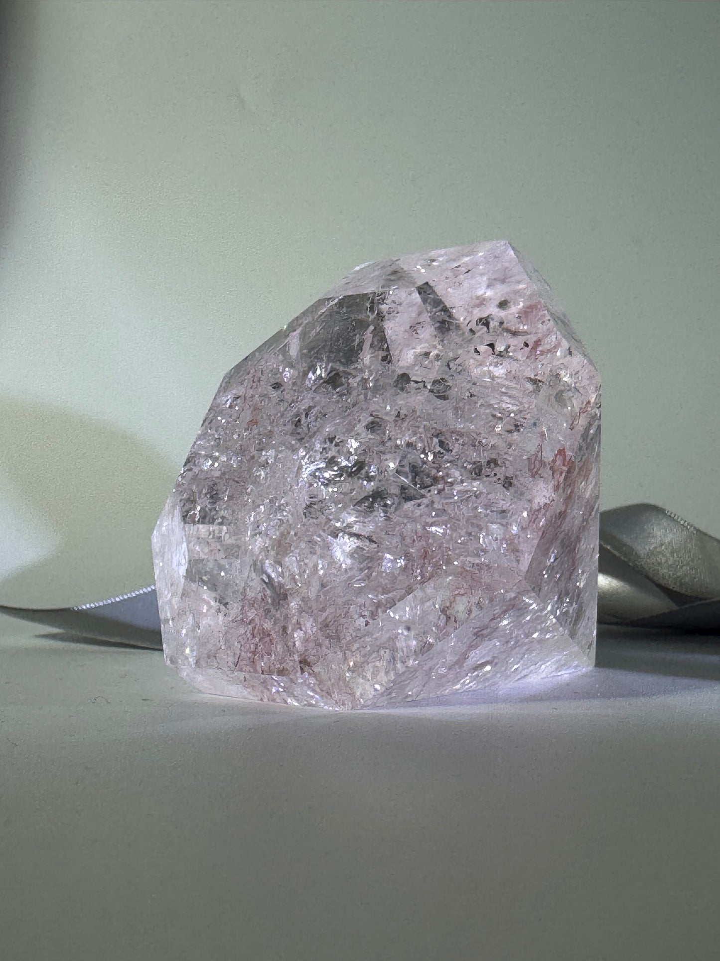 Brilliant Diamond Cut Pink Quartz

ブリリアント ダイヤモンドカット ピンククォーツ