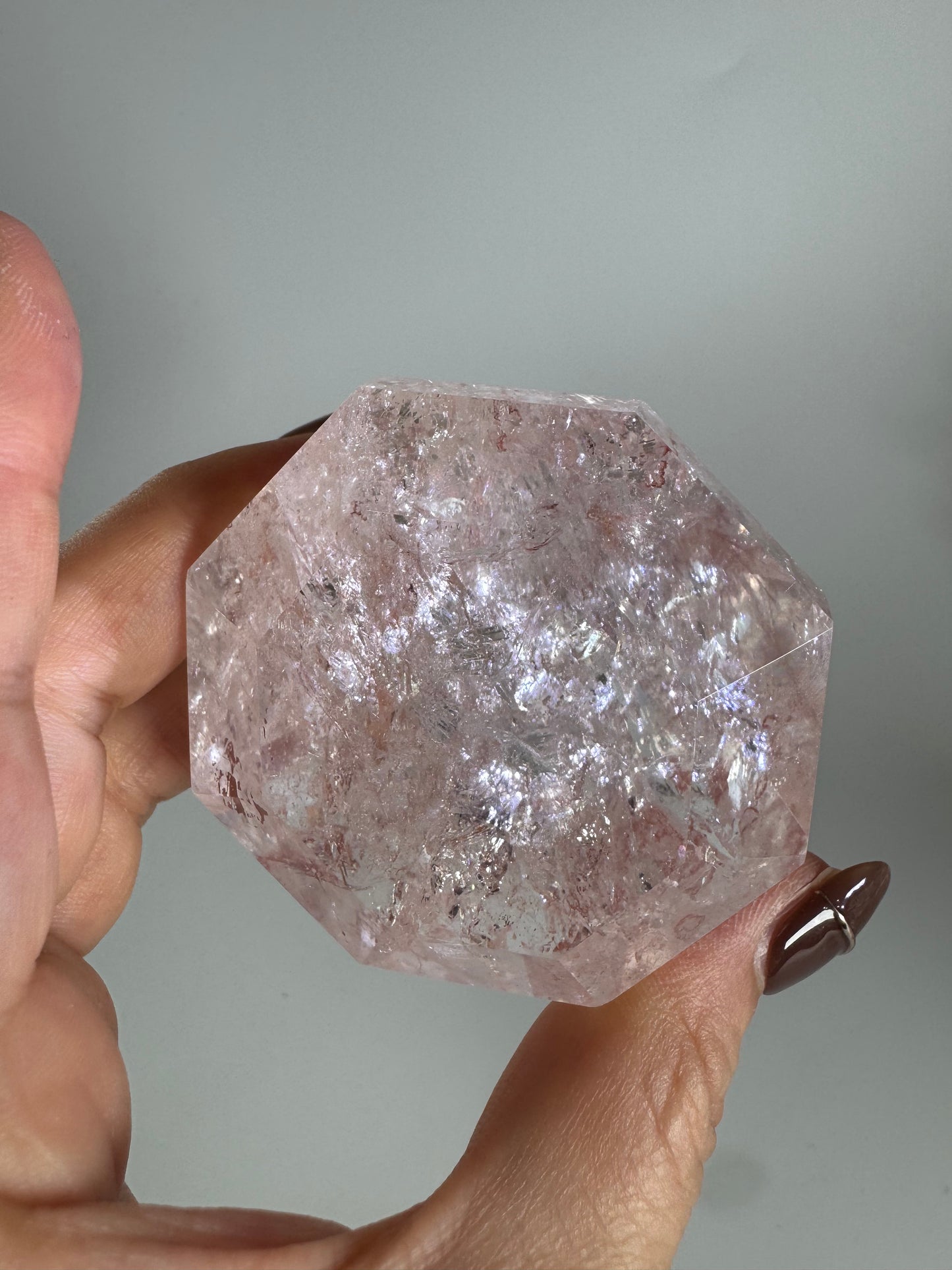 Brilliant Diamond Cut Pink Quartz

ブリリアント ダイヤモンドカット ピンククォーツ