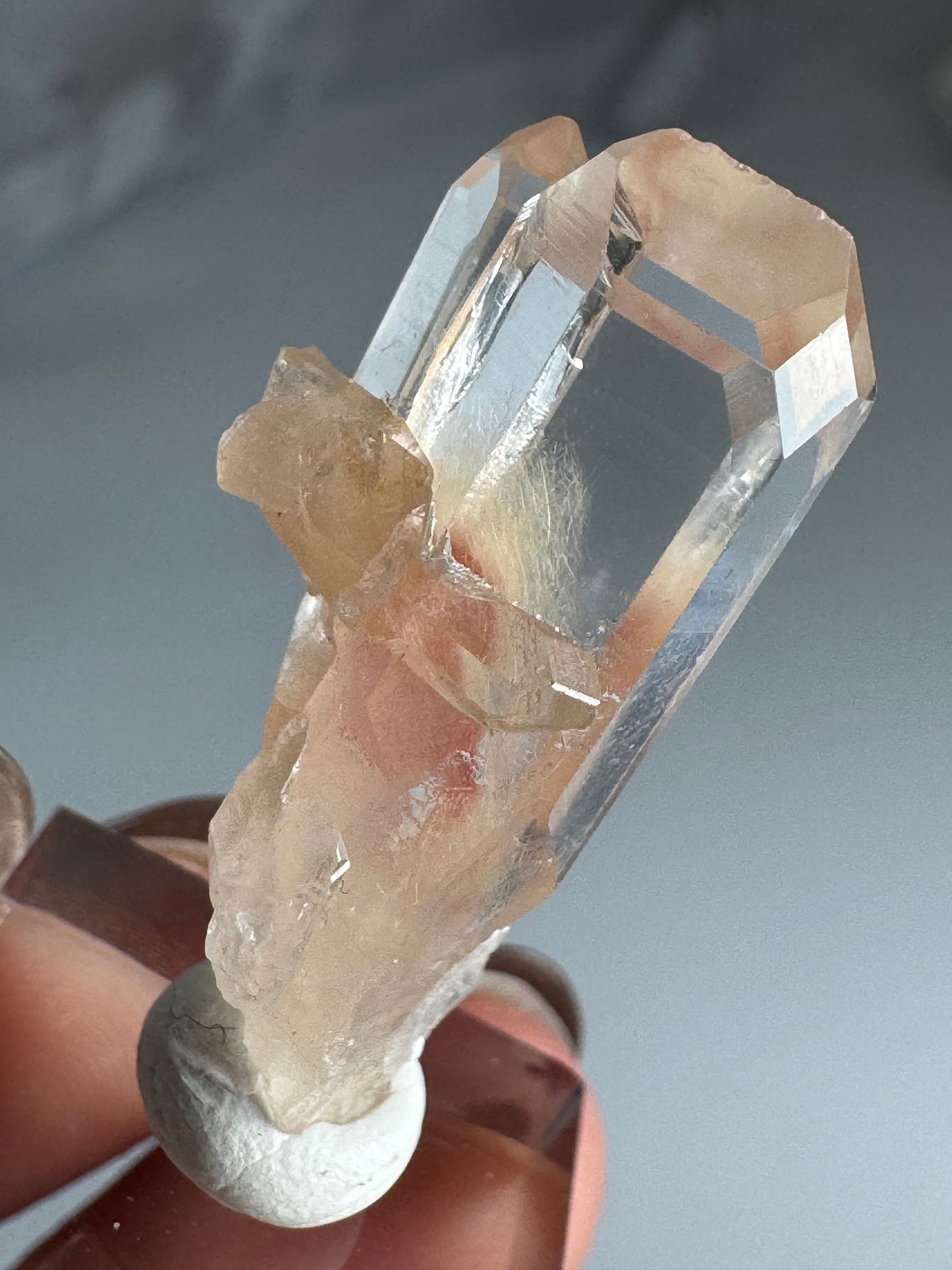 Peach Rabbit Hair Quartz from Madagascar ピーチラビットヘアクォーツ